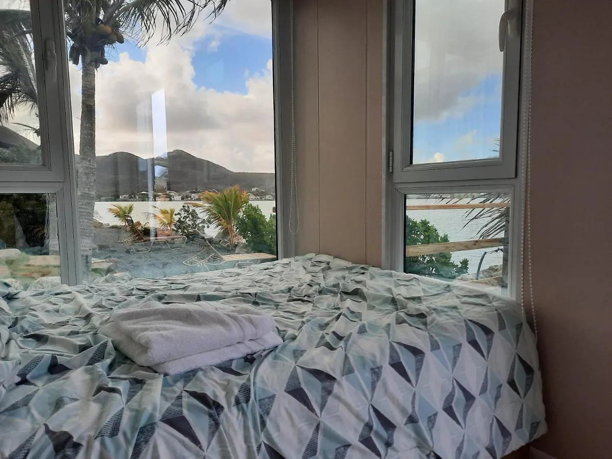 Cosy Waterfront Private Retreat Apartment Quarter of Orleans