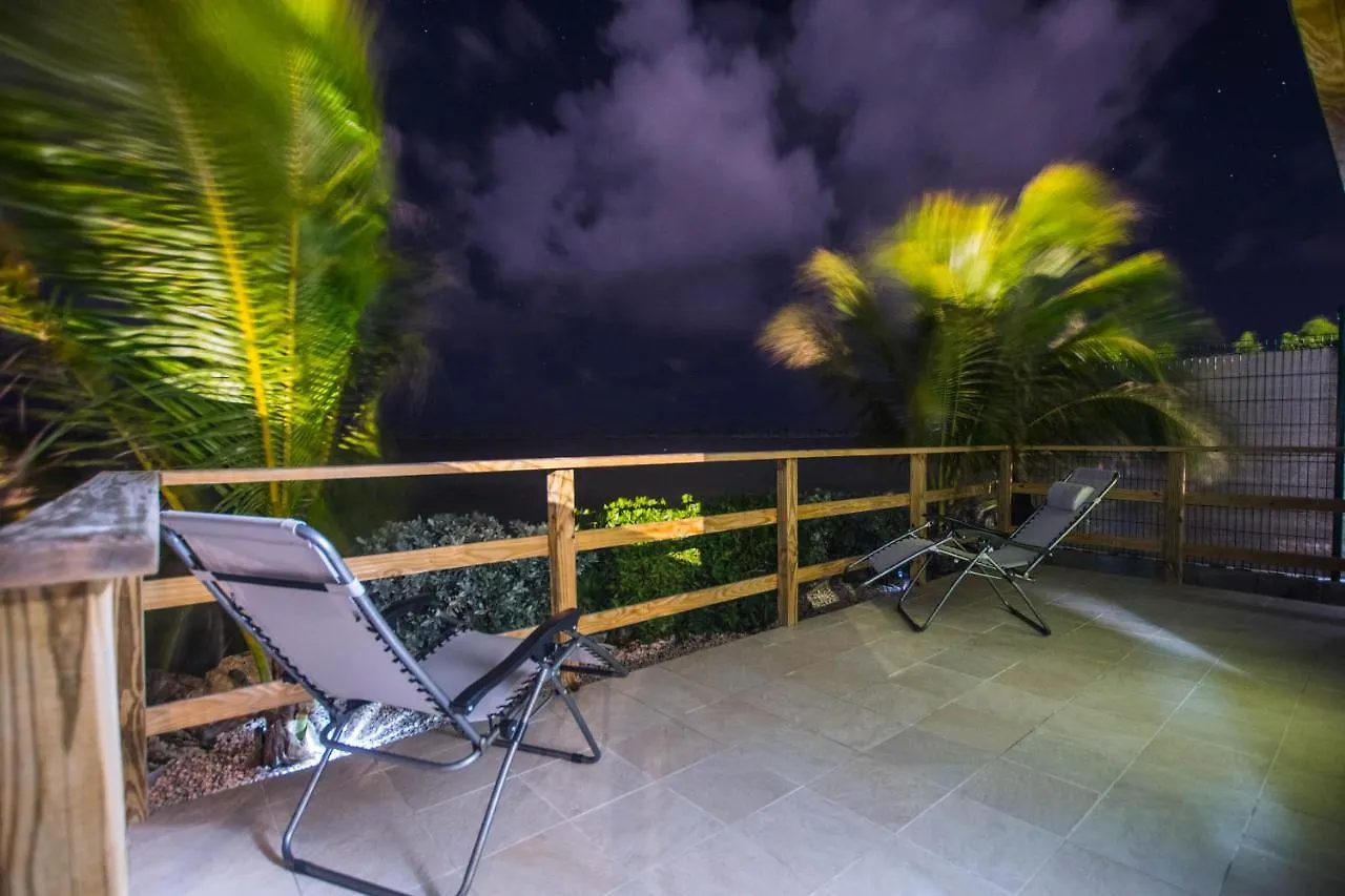 Cosy Waterfront Private Retreat Apartment Quarter of Orleans