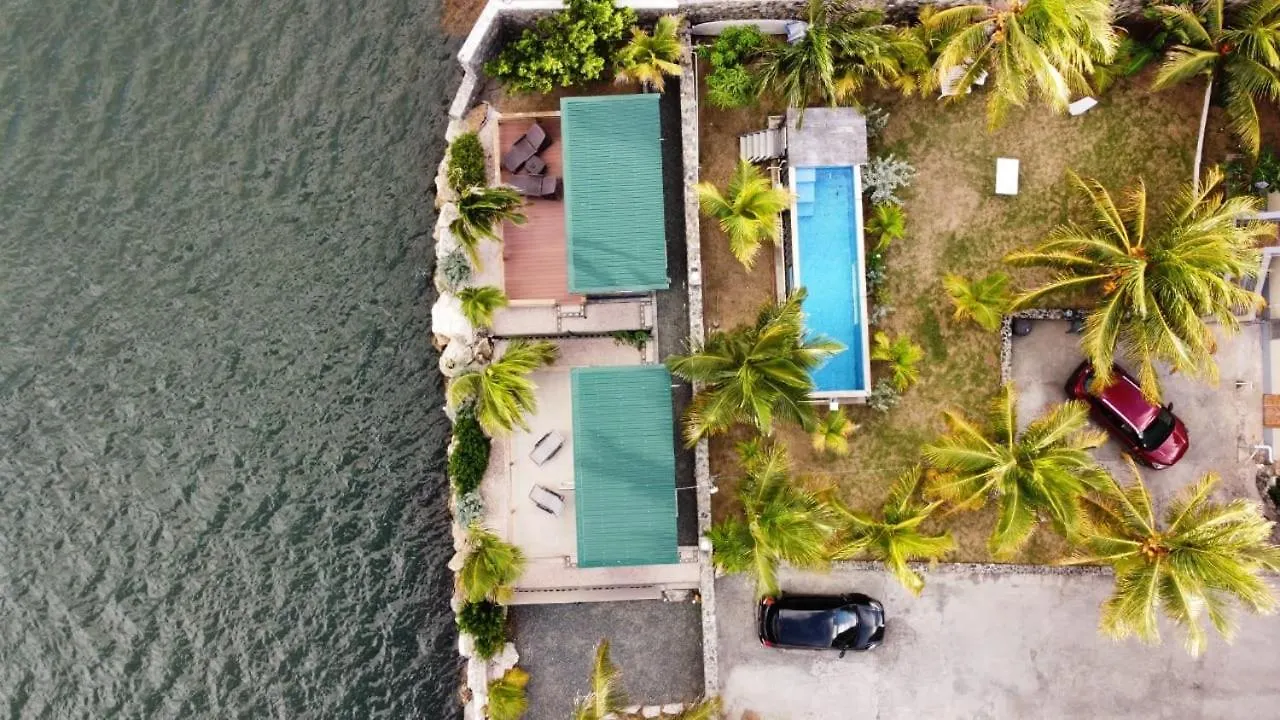 Appartement Cosy Waterfront Private Retreat à Quarter of Orleans Saint-Martin