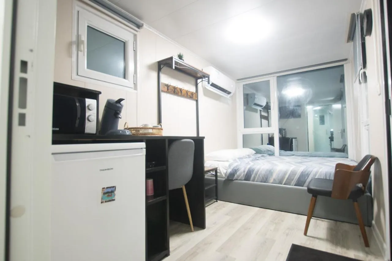 Appartement Cosy Waterfront Private Retreat à Quarter of Orleans Saint-Martin